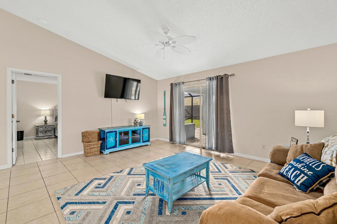 מלבורן Serene Seaside Retreat - Dog Friendly - 2Br Townhouse With Shared Heated Pool Steps To Paradise Beach! מראה חיצוני תמונה