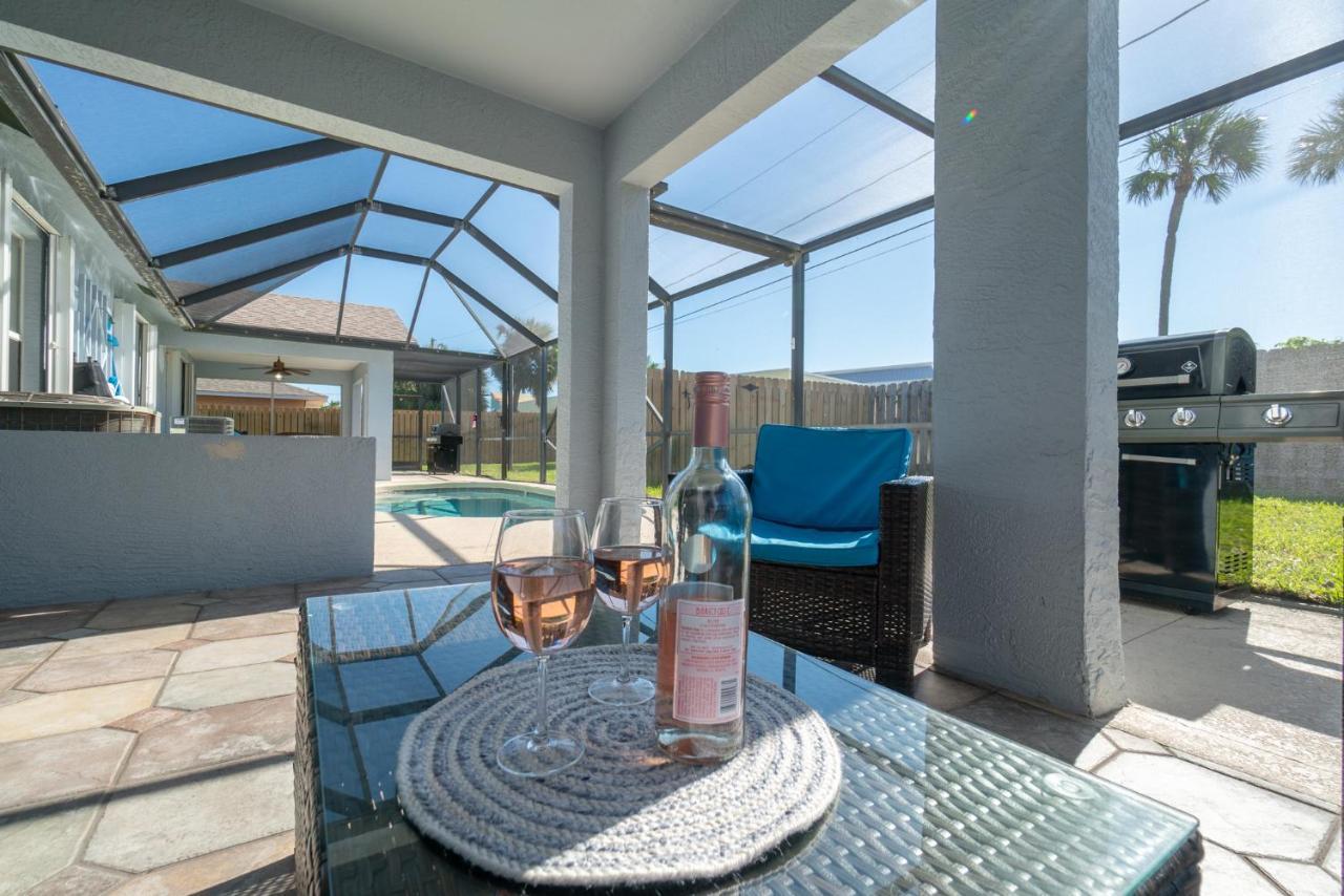 מלבורן Serene Seaside Retreat - Dog Friendly - 2Br Townhouse With Shared Heated Pool Steps To Paradise Beach! מראה חיצוני תמונה